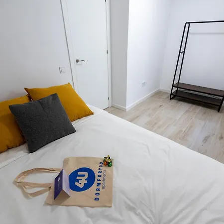 Dorm4you Patraix Apartment *